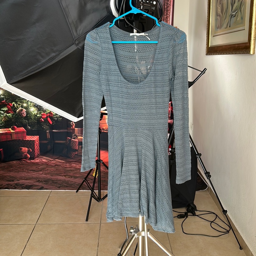 URBAN OUTFITTERS KIMCHI BLUE SIDE MEDIUM KNEE LENGTH DRESS